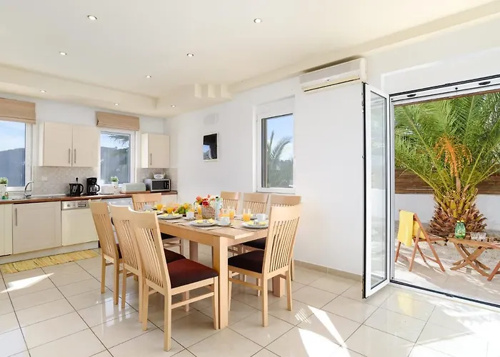 Alexia By * Pefki (Rhodes)